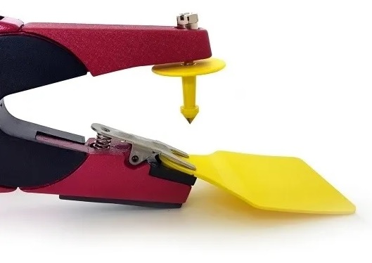 APLICADORA DE OREJERA 3 APLICADORA DE OREJERA 3